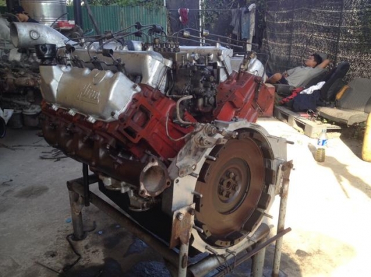 เครื่อง HINO EF300 V8 เปลี่ยนลูกสูบใหม่เป็น EF500 เครื่องฟิตแล้ว พร้อมใช้งาน