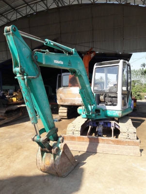 ขายค่ะ..KOMATSU  PC45-1E  เก่าญี่ปุ่น  มีเก๋งพร้อม  เครื่องดำ  สภาพดี  พร้อมใช้  ลองระบบกันได้ทุกวัน  โทร  089-3818694  ดวงนภา