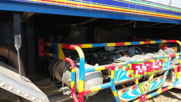 ขาย 2,700,000 ISUZU 360 ปี 57 วิ่ง 200,000 กม. แม่ลูกดั้ม(อู่ ส.สุพรรณชัย)แม่ยาว 6.40 ม.ลูก 3 คาน  ยาว 6.80 ม.กว้าง 2.55 นอกสูง 1.70 ม. รถอยู่.นครปฐม 090-772-3710 090-772-3708