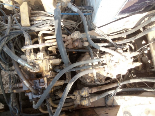 ขาย Komatsu Pc200-5 สภาพสวยพร้อมใช้ ต่อคุณอ๊อฟพิจิตร086-737-9991