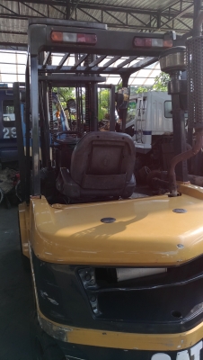 Folklift cat 3.0 t. สภาพสวย เสาสูง 4m. ดีเซล ยางตัน 4 ล้อ Folklift cat 3.0 t. สภาพสวย เสาสูง 4m. ดีเซล ยางตัน 4 ล้อ