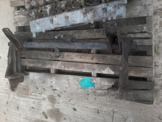 ฐานหน้า ISUZU NPR  หัวเก๋ง 4 ล้อ6 ล้อ  สามารถดัดแปลงได้หลายรุ่นขายราคาถูก