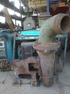 ปั๊มน้ำหรือปั๊มหอยโข่ง ราคา2,000 บาท