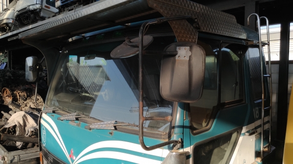 หัวเก๋งฟูโซ่เฉินหลง. สามใบปัด. หัวใหญ่. สภาพสวยหายาก