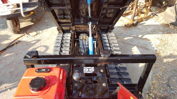 รถบรรทุกการเกษตร และก่อสร้าง ยกดั้มด้วยไฮดรอลิค พร้อมใช้งาน สอบถามได้ต่อรองได้ ขายได้ขาย พร้อมใช้งาน ราคา 38500 บาท รหัสสินค้า C3  - 7