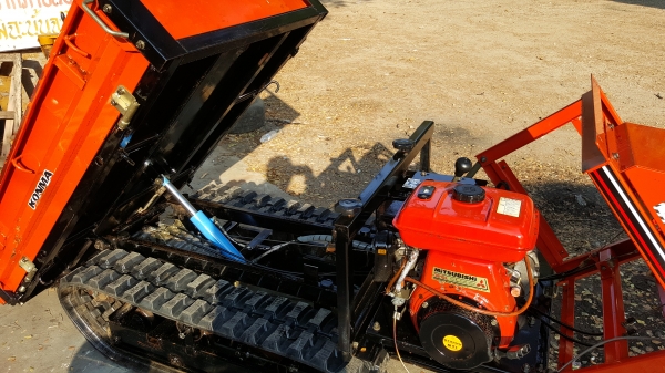 รถบรรทุกการเกษตร และก่อสร้าง ยกดั้มด้วยไฮดรอลิค พร้อมใช้งาน สอบถามได้ต่อรองได้ ขายได้ขาย พร้อมใช้งาน ราคา 38500 บาท รหัสสินค้า C3  - 7