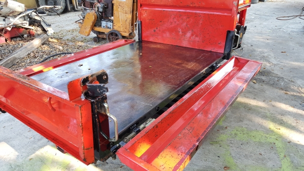 รถบรรทุกการเกษตร และก่อสร้าง ยกดั้มด้วยไฮดรอลิค พร้อมใช้งาน สอบถามได้ต่อรองได้ ขายได้ขาย พร้อมใช้งาน ราคา 38500 บาท รหัสสินค้า C3  - 7