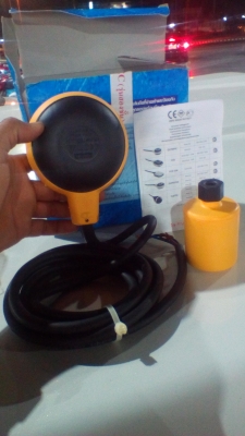 ขายสวิตช์ลูกลอยไฟฟ้าปั้มน้ำ(ของแท้จากอิตาลี่)