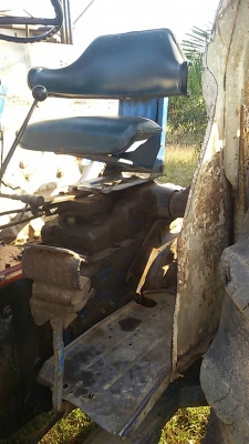 รถไถ รถไถ