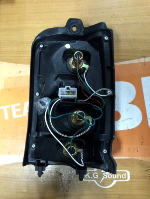 ขายไฟท้ายรถ DAIHATSU MIRA L80 ใส่รถมิล่าบ้านเราได้เลย