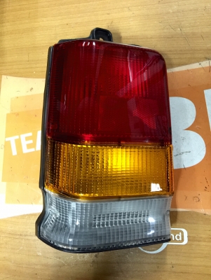 ขายไฟท้ายรถ DAIHATSU MIRA L80 ใส่รถมิล่าบ้านเราได้เลย