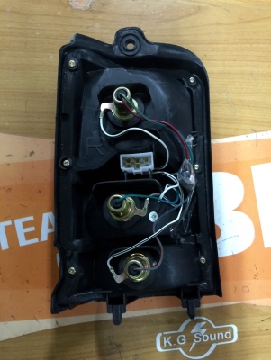 ขายไฟท้ายรถ DAIHATSU MIRA L80 ใส่รถมิล่าบ้านเราได้เลย