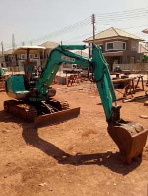 KOBELCO SK030-2 ลดราคา 280,000 บาท