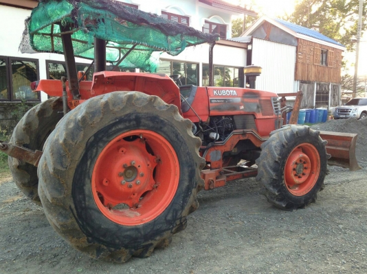 ขายด่วนรถไถM900