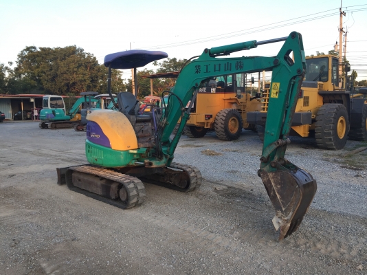 KOMATSU PC30MR ญี่ปุ่นแท้ โทร.090-986-2521 อ๊อบ