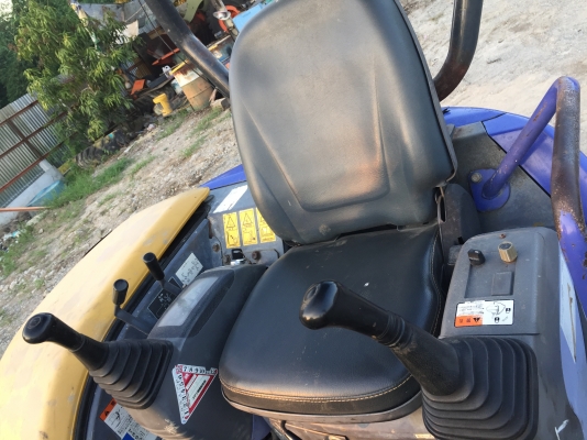 KOMATSU PC30MR ญี่ปุ่นแท้ โทร.090-986-2521 อ๊อบ