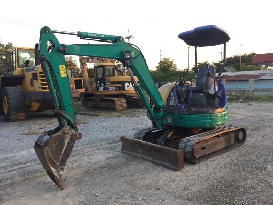 KOMATSU PC30MR ญี่ปุ่นแท้ โทร.090-986-2521 อ๊อบ