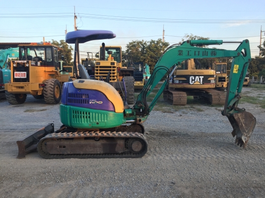 KOMATSU PC30MR ญี่ปุ่นแท้ โทร.090-986-2521 อ๊อบ