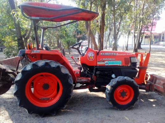 สำหรับท่านที่กำลังมองหารถไถนา "คูโบต้า L3408 DT"ไว้ใช้งานเชิญทางนี้ครับบบบ สำหรับท่านที่กำลังมองหารถไถนา "คูโบต้า L3408 DT"ไว้ใช้งานเชิญทางนี้ครับบบบ