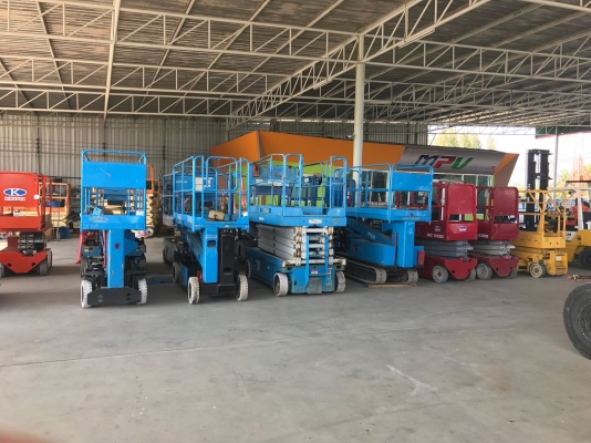 ขายรถกระเช้าMECรุ่น1932ESรถนอกนำเข้าสูง5.8เมตรใช้ไฟ24โวลท์เครื่องชาร์ทในตัว สภาพดีพร้อมใช้งาน