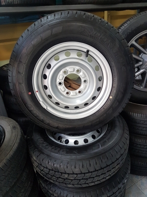 ขายล้อกะทะป้ายแดง ขอบ15 พร้อมยาง 215/70/15 ปี5016 ยกชุด ราคา 9500