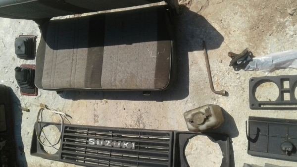 ***ลดราคา*** ตัวถังตู้ปลาพร้อมอุปกรณ์ทั้งหมด (ไม่แยกขาย)