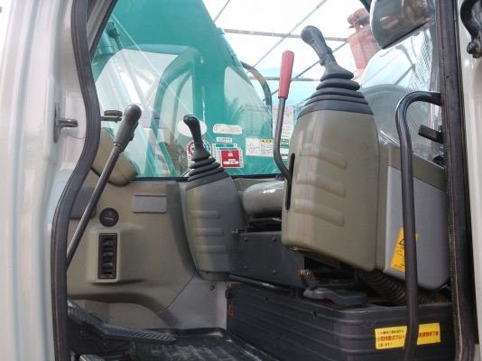 ขายรถขุด KOBELCO SK 115 SR-1E รถนำเข้าจากนอกแท้ยังไม่ใช้งานในไทยมีแอร์เอกสารอินวอยไฟฟ้าครบตีนยาง 6200 ชม.สภาพเต็มพร้อมใช้งานร้านละอองดาวแทรคเตอร์นครชัยศรี