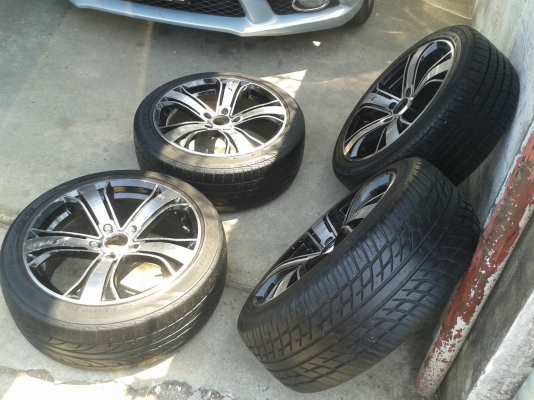 ขอบ17นิ้ว5รู114 แถมยาง ชุดนี้ ราคา 7200 บาท