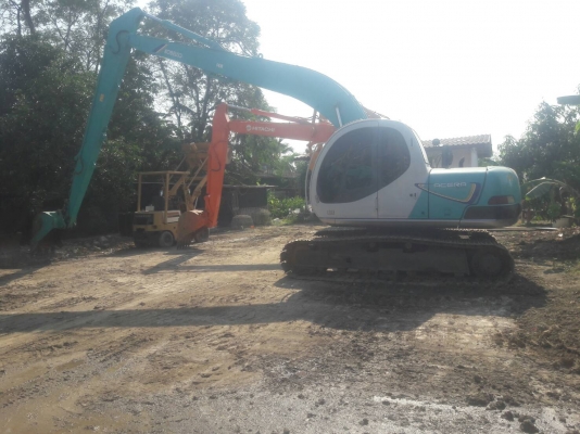 ขายKOBELCO SK120-2  บูมยาว  สภาพสวย..เครื่องปั๊มดี  พร้อมใช้  โทร .089-3818694  ดวงนภา