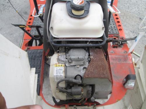 ราคาพิเศษ39,000 บาท!! รถปลูกข้าวดำนานั่งขับ KUBOTA SPK45  รหัสสินค้า : 80904538  www.nihonmono.com