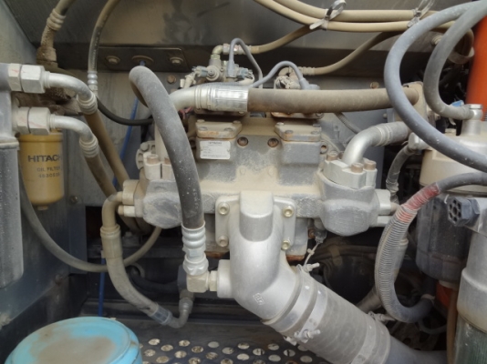 ขายรถขุด HITACHI ZX200-3 ต้องสั่งนำเข้า