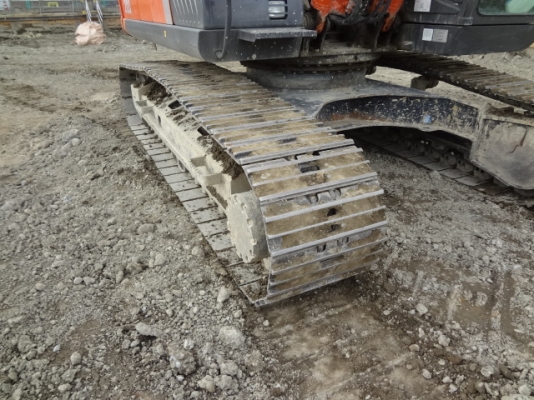 ขายรถขุด HITACHI ZX200-3 ต้องสั่งนำเข้า