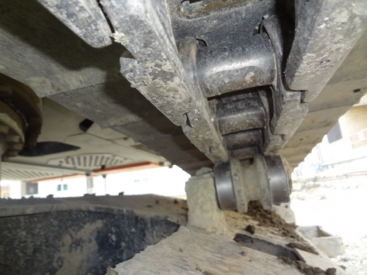 ขายรถขุด HITACHI ZX200-3 ต้องสั่งนำเข้า