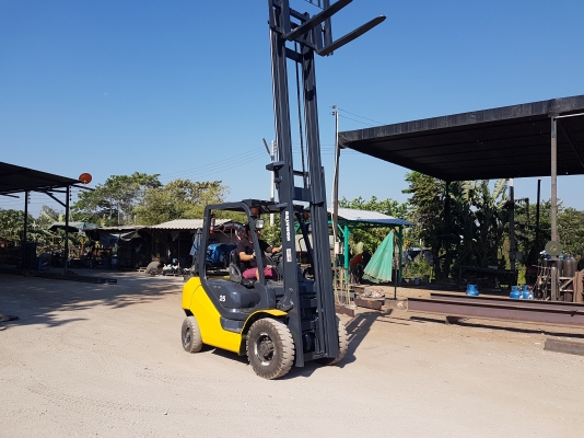 ขายรถยก2.5ตันเสา4เมตรออโต้แรงสุดๆๆ