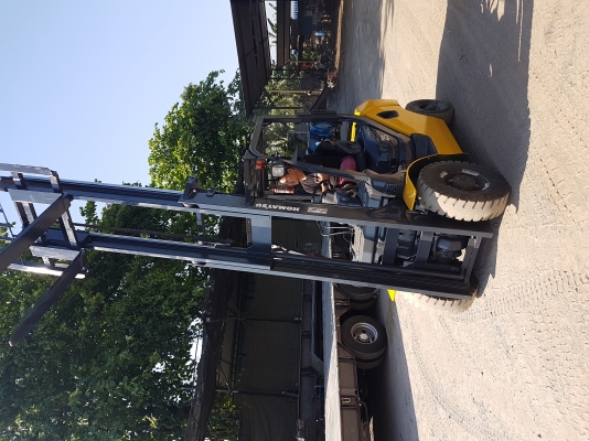 ขายรถยก2.5ตันเสา4เมตรออโต้แรงสุดๆๆ