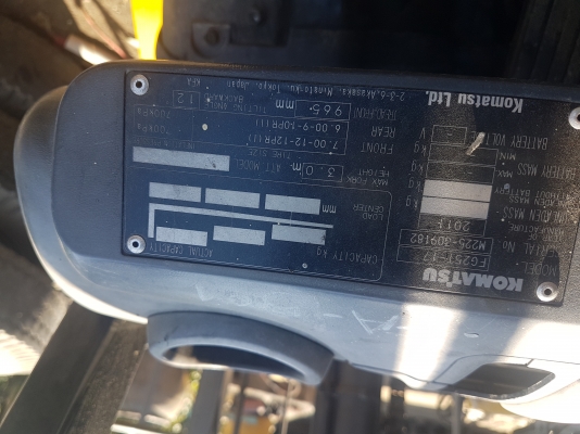 ขายรถยก2.5ตันเสา4เมตรออโต้แรงสุดๆๆ