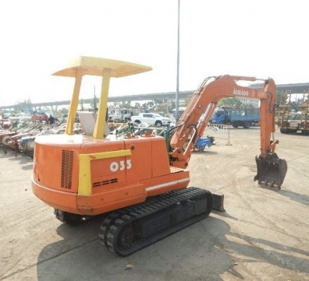 ขายรถขุดเก่านอก kubota kx-033 ราคา 320,000 บาท ระบบดี สนใจโทร 085-8332943