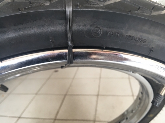 ล้อรถพร้อมซี่ลวด ลด 730.- ล้อรถพร้อมซี่ลวด ลด 730.-