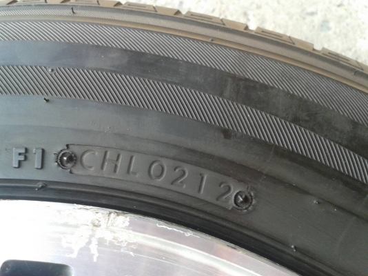 ล้ออีสุ ขอบ16นิ้ว6รู พร้อมยาง ชุดนี้ ราคา 5800 บาท