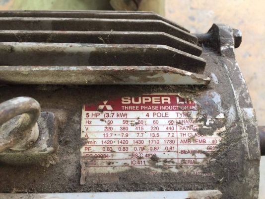 ขายถังลม ปั๊ม2หัว มอเตอร์5แรง3เฟส ถัง155 ลิตร ขาย 15000 บาท