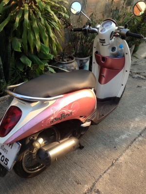 Scoopy i เล่ม ทบ ครบๆจบๆ Scoopy i เล่ม ทบ ครบๆจบๆ