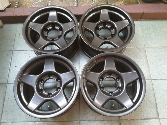 Max ลายแบรดเลย้  ขอบ 16*8 et+10 สภาพสวยๆ 1ชุด