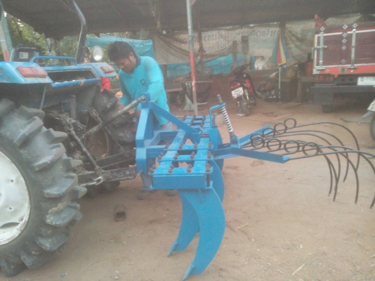 ขายขาขูดหญ้าในร่องอ้อย พร้อมคาดสัปปริง (ลิปเปอร์พร้อมหนวดกุ้ง) ขายขาขูดหญ้าในร่องอ้อย พร้อมคาดสัปปริง (ลิปเปอร์พร้อมหนวดกุ้ง)