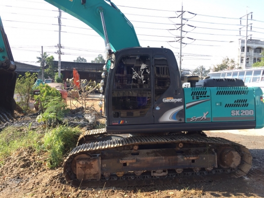 ขายด่วน!! KOBELCO SK200-8 YN-12 สภาพสวยค่ะ