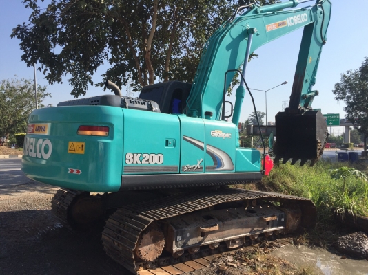 ขายด่วน!! KOBELCO SK200-8 YN-12 สภาพสวยค่ะ