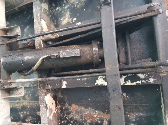 กระบอกดั๊ม+ปั๊ม12v กระบอกดั๊ม+ปั๊ม12v