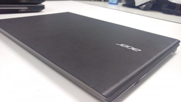ACER E15 E5-573G Core i3