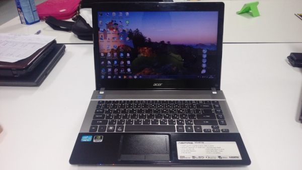 ACER V3-471G Core i3