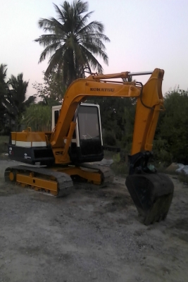 ขายKomatsu PC60-5 สภาพสวย เอกสารใบอินวอยร์พร้อมใช้