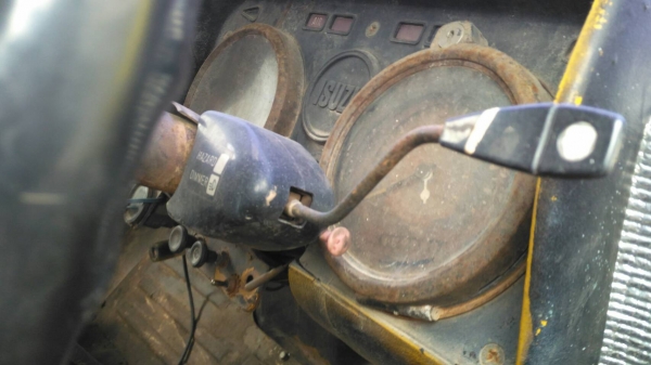 6ล้อดั้มพ์ หัวยาว ISUZU 145แรงม้า พร้อมใช้งาน สนใจติดต่อ 0872976734